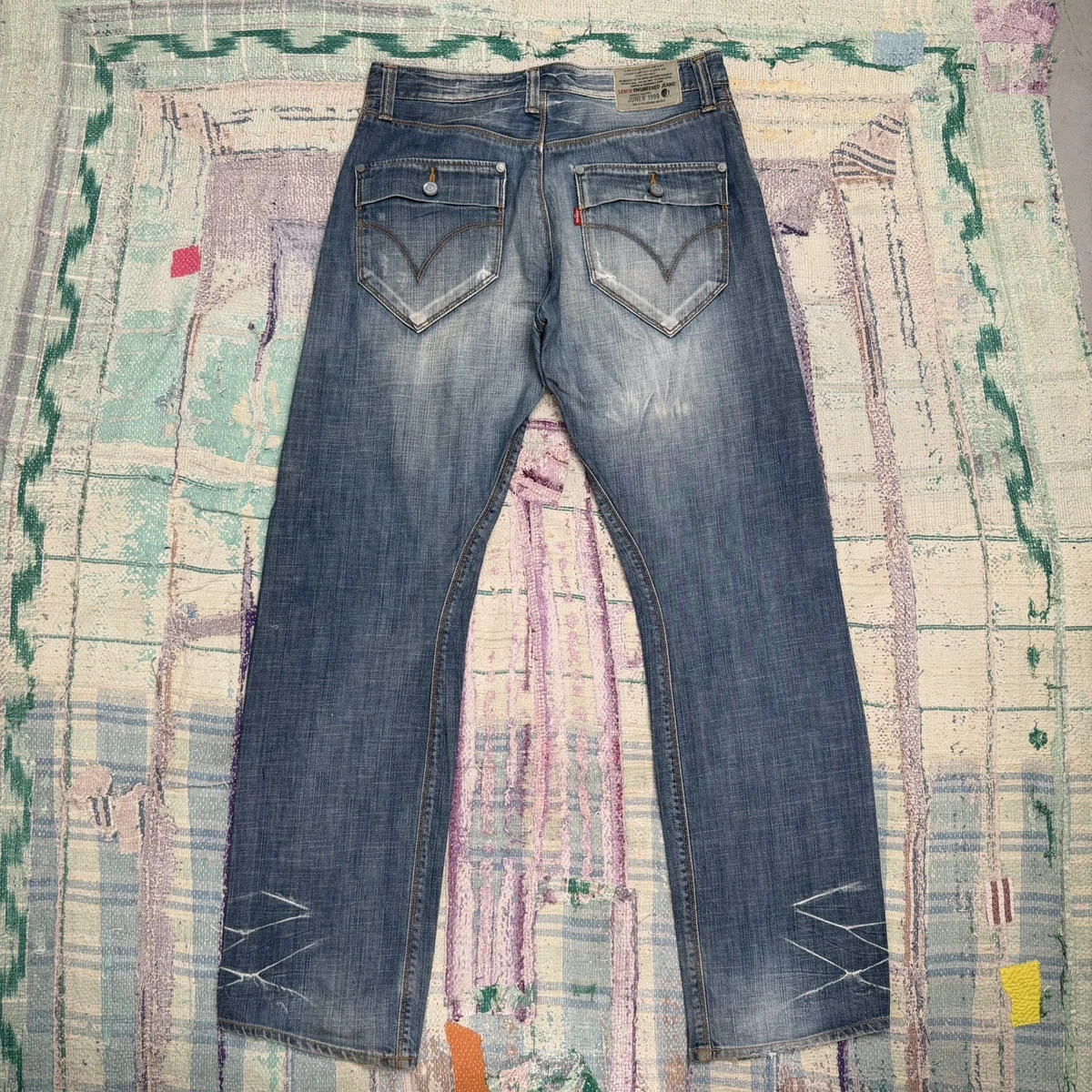 Preços baixos em Jeans Levi's Engineered para Homens | eBay
