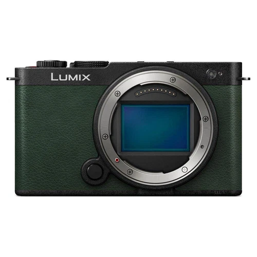 Panasonic LUMIX S9 24.2MP Mirrorless Digital Camera Body Only (Green) - Bild 1 von 6