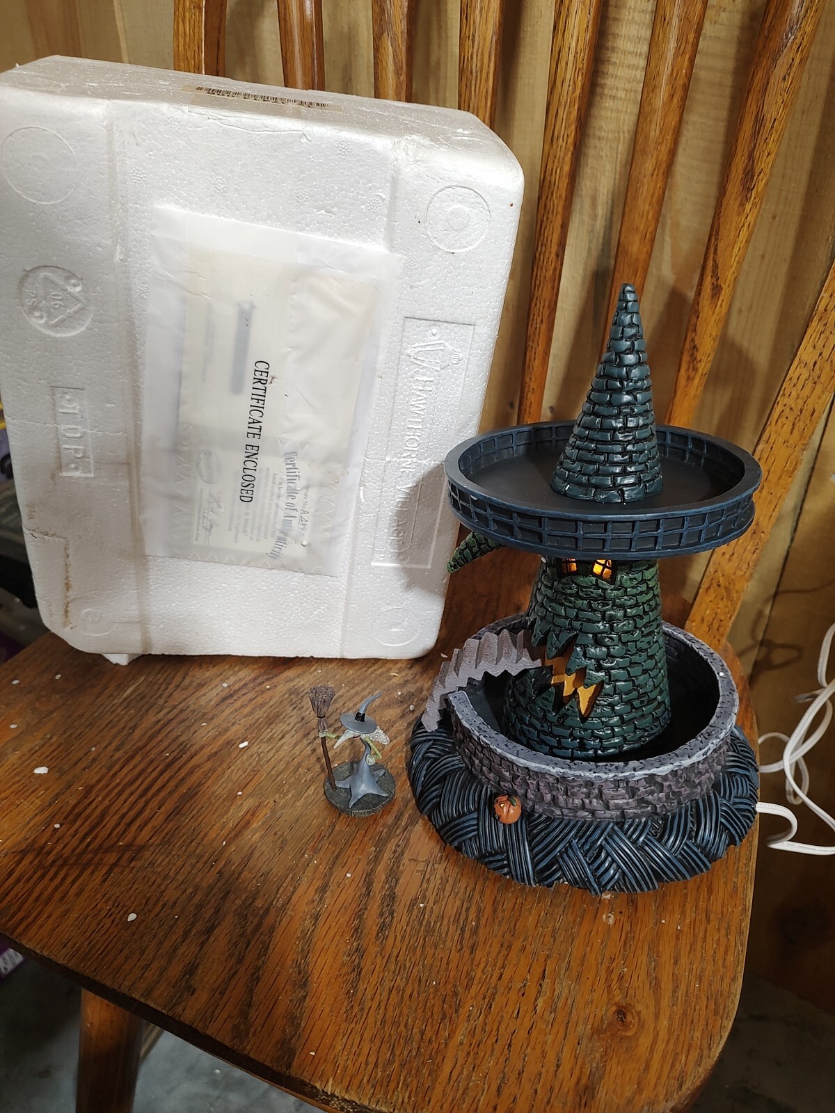 Picture 1 of 18