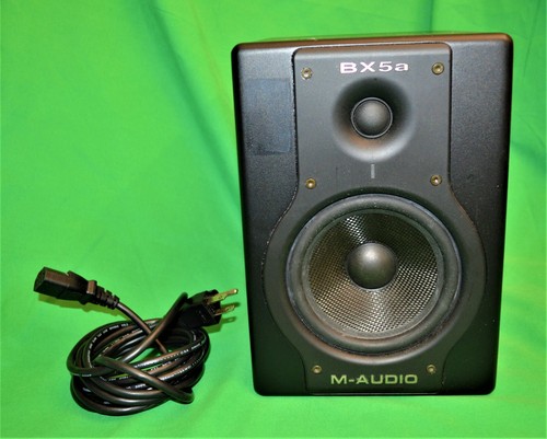 M-Audio Studiophile BX5a Deluxe 40W 