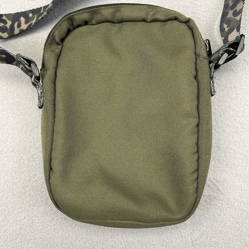 PINK Victoria Secret OD Green Camo Crossbody Purse Bag Adjustable Strap Pockets - Picture 3 of 7