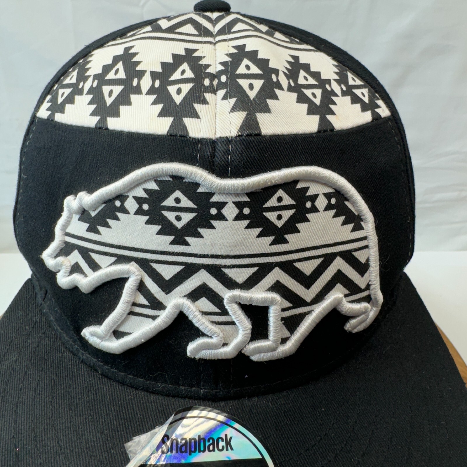 Carbon Elements Cali Bear Hat Cap Black-White Adj… - image 2