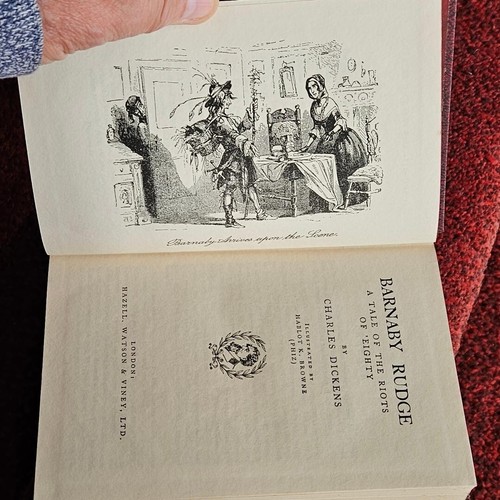 Charles Dickens SET 16 HB Collection c1930s Hazell Watson Viney Burgandy -WB6 - Picture 9 of 24