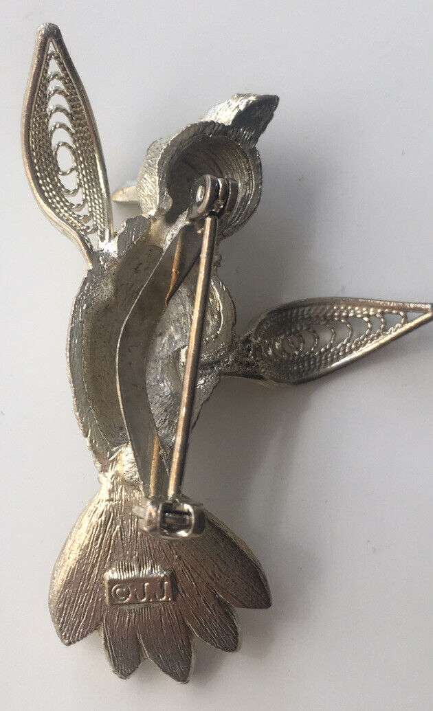 Vintage Bird Brooch Pin. Very detailed, Silver/Go… - image 4