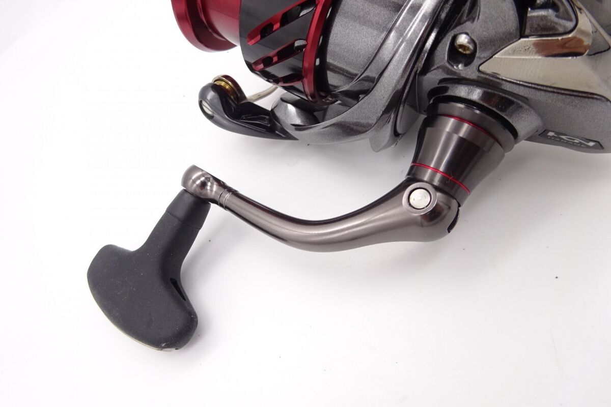 Shimano 16 Stradic CI4+ C3000 HG Spinning Reel 6.0:1 Very Shimano 16 Stradic CI4+ C3000 HG Spinning Reel 6.0:1 Very