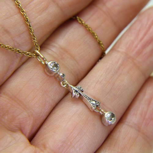 Victorian 0.25ct Old Cut Diamond 9ct Gold Pendant & Chain Necklace - Picture 5 of 7