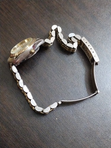 Swanson Japan White Dial 2 toned Quartz Day Date Mens Watch ** Please Read** - Picture 10 of 15