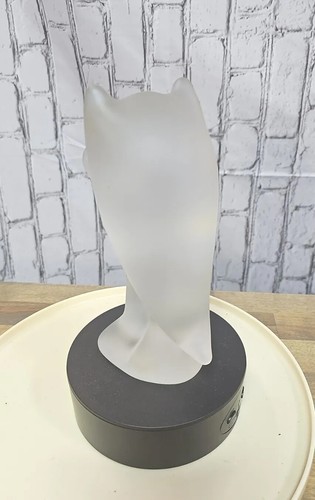 Vintage Kristaluxus 7" Frosted Glass Owl Statue by John Riekes - Picture 4 of 9