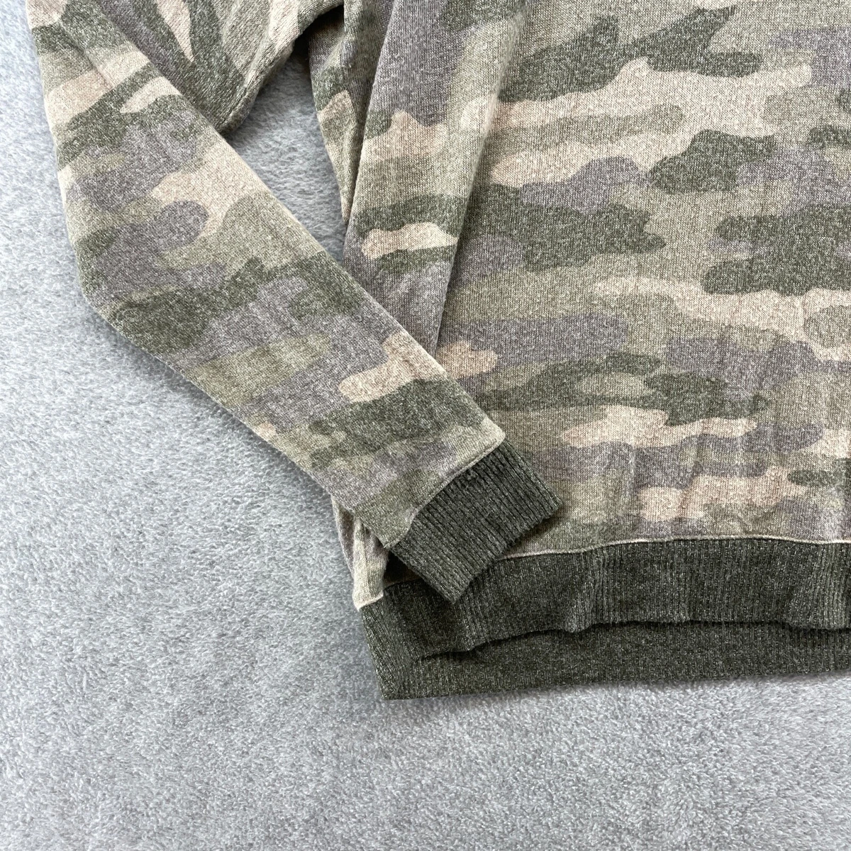 lucky brand camo sweatshirt