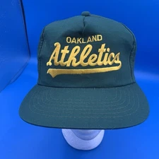 Vintage 90’s Oakland A’s Snapback Hat Sports Specialties Script Youngan MLB