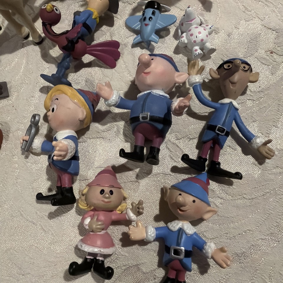 Rudolph The Red Nosed Reindeer Figure Lot, 20+ Pieces, Misfit Toys