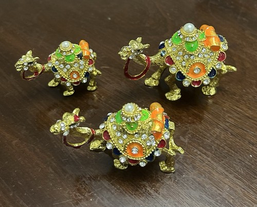 3 camel figurines in different sizes, made of premium-quality enamel-coated - Picture 6 of 13