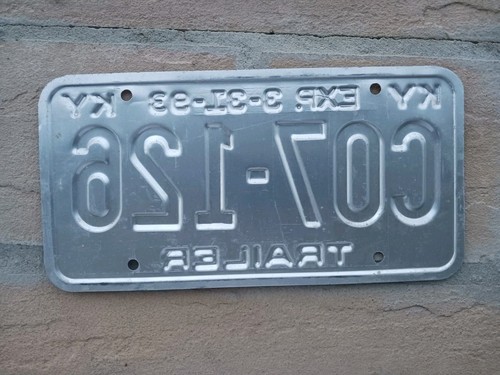 Kentucky TRAILER Tin License Plate TAG # C07-126 Blue Letters 03-31-93 Derby - Picture 4 of 4