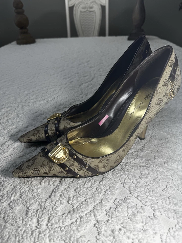 Baby Phat Heels Size 10B Tan/Brown with Signature Cat Design - Image 3 of 4