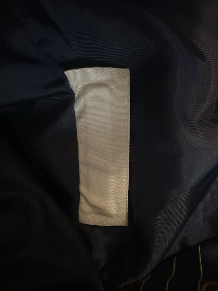 Chaleco Disfraz Vintage Walt Disney World Miembro del Elenco Bella y Bestia Rosa Encantada Foto 4 de 4