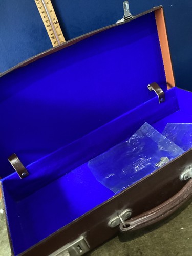 Vintage Small Brown Leather Suit Case, Masonic Regalia Case Freemason 1 Of 3 - Picture 6 of 22