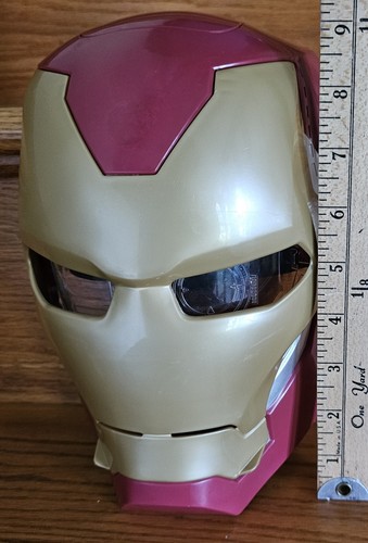 HASBRO Marvel Avengers Iron Man Flip FX Mask Kids Costume Adjustable Lights Up - Picture 11 of 12