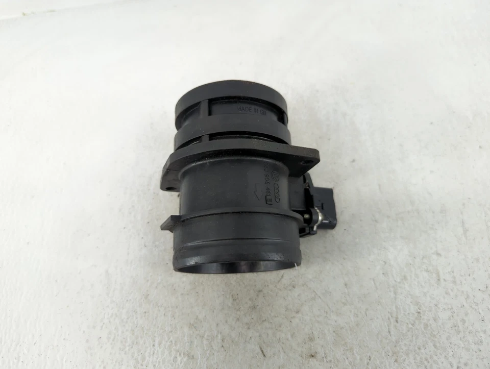 Medidor de flujo de aire másico Volkswagen Passat 2008-2010 Maf MZUDR Foto 2 de 4