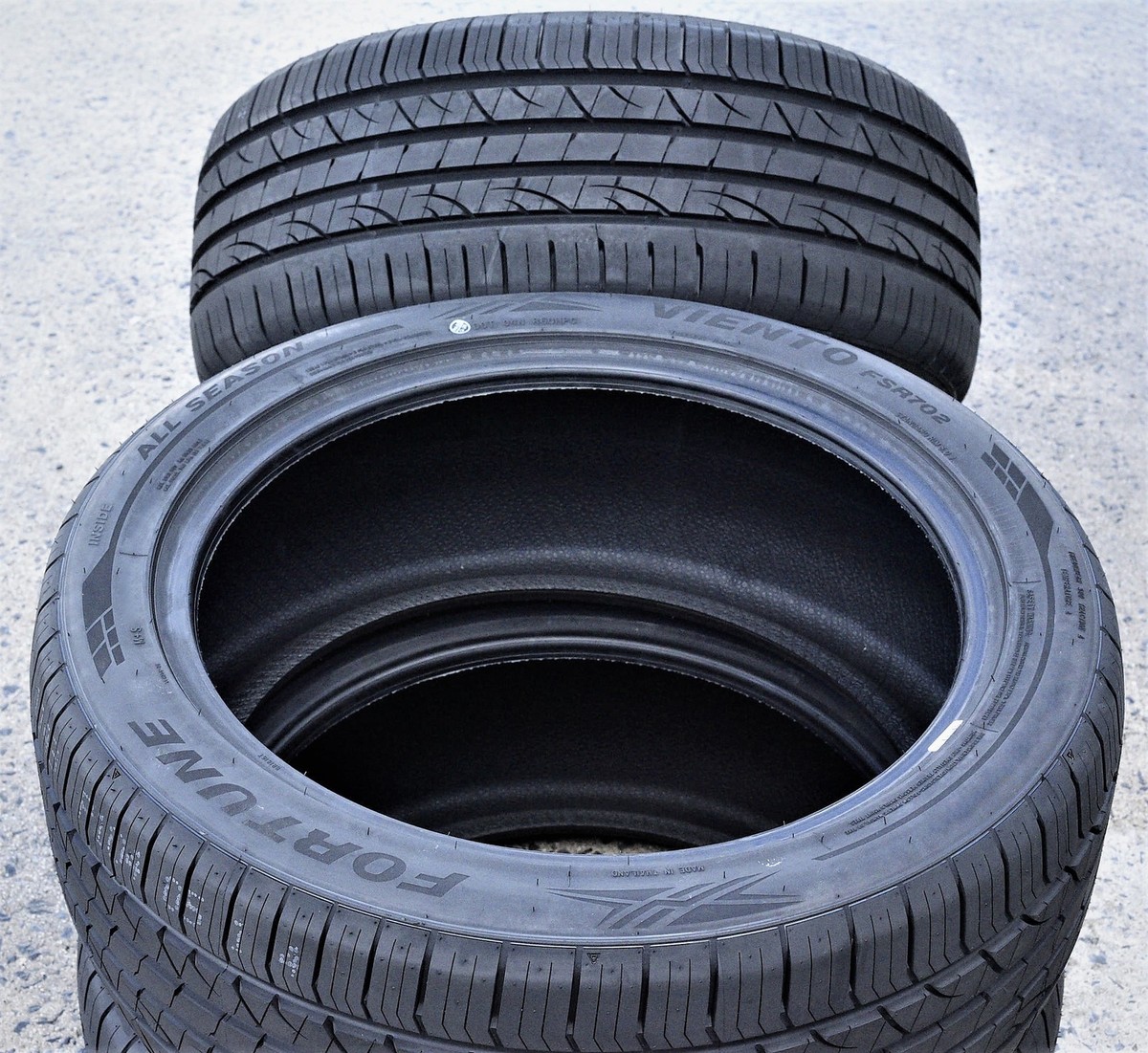 Leon Fleisher complete コレクション Fullway HP108 Tires Set of 4, 235/40R18, Fits 2012-18 Ford