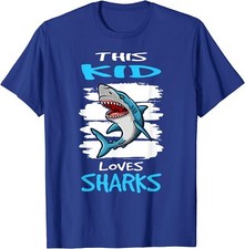 This Kid Loves Sharks I Shark Fish I Kids Animal Gift Unisex T-Shirt