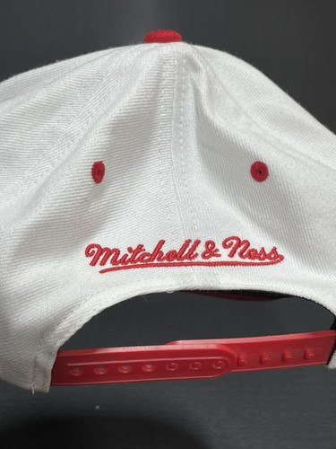 Chicago Bulls Hat Mitchell & Ness Mens NBA Snapback Cap Michael Jordan - Picture 8 of 12