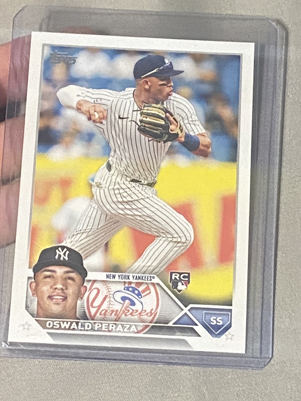 2023 Topps Series 1 - #94 Oswald Peraza (RC)