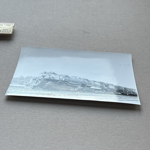 VTG 50s UNION PACIFIC 3800 NORTH PLATTE, NE BxW Snapshot Photo TRAIN RAILROAD - Picture 2 of 3