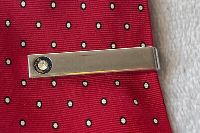 Barre De Cravate Vintage Avec Clip Et Cabochon Noir Facetté - Finition Argentée
