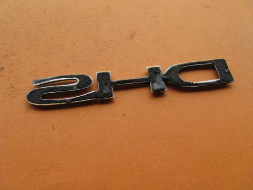 CADILLAC DEVILLE SEVILLE 32 V NORTHSTAR DHS REAR EMBLEM LOGO BADGE SYMBOL A32571 - Picture 4 of 4
