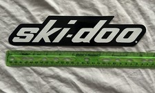 Calcomanía adhesiva vintage con logotipo de moto de nieve Ski Doo blanco y negro 10" marca escocesa