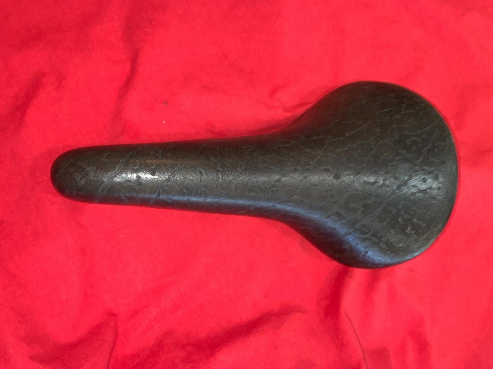 Sillín vintage Selle San Marco Rolls marrón cuero búfalo dorado 145 mm x 280 mm Foto 2 de 4