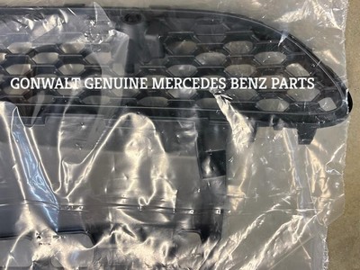 OEM 1678857303 Mercedes-Benz GLE350 GLE450 GLE580 2020-2021 Lower 