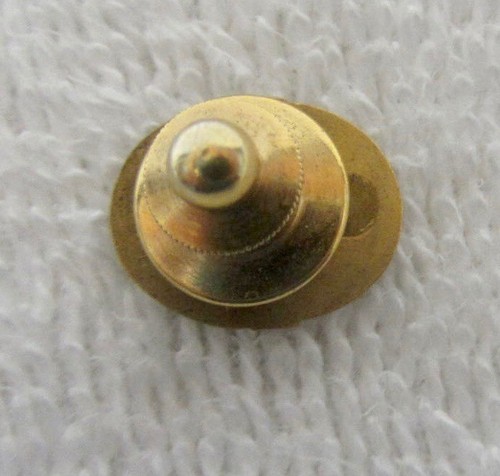 Prendedor de premio vintage John Deere oro amarillo 10K 10 años servicio al empleado TIE TACK - Imagen 4 de 6