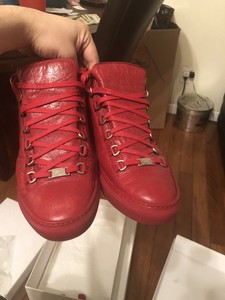 balenciaga arena low red
