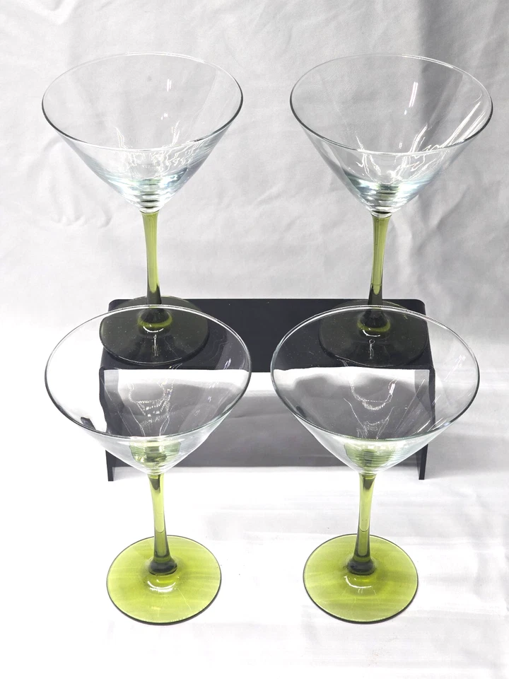 CRISTAL D'ARQUES 7.375" Martini Margarita Vaso VERDE OLIVA - Juego de 4 Foto 2 de 4