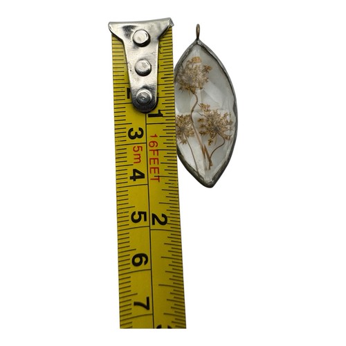 Vintage Oval Glass Pendant with Dried Flower Inlay – 1.5” - Picture 7 of 7