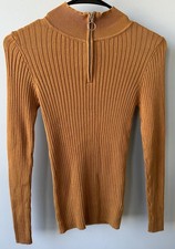 Woman s Pullover 1/4 Zip Size Small