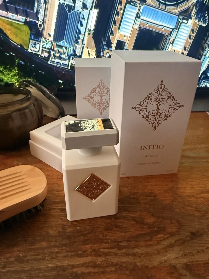 Initio Lift Me Up Foto 3 de 3