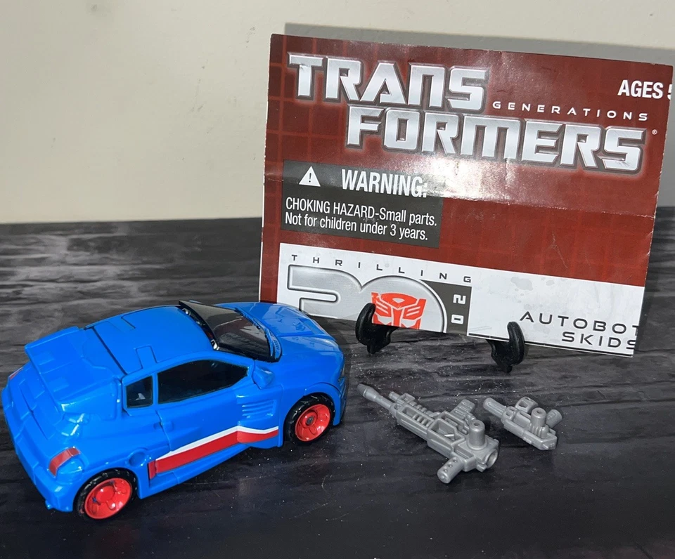 Transformers Generations SKIDS Complete Thrilling 30 2014 Autobot Figure - Image 2 of 4