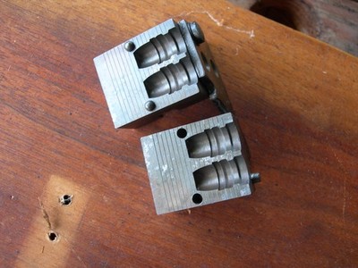 used Lyman 429421 double Cavity Bullet Mould Mold