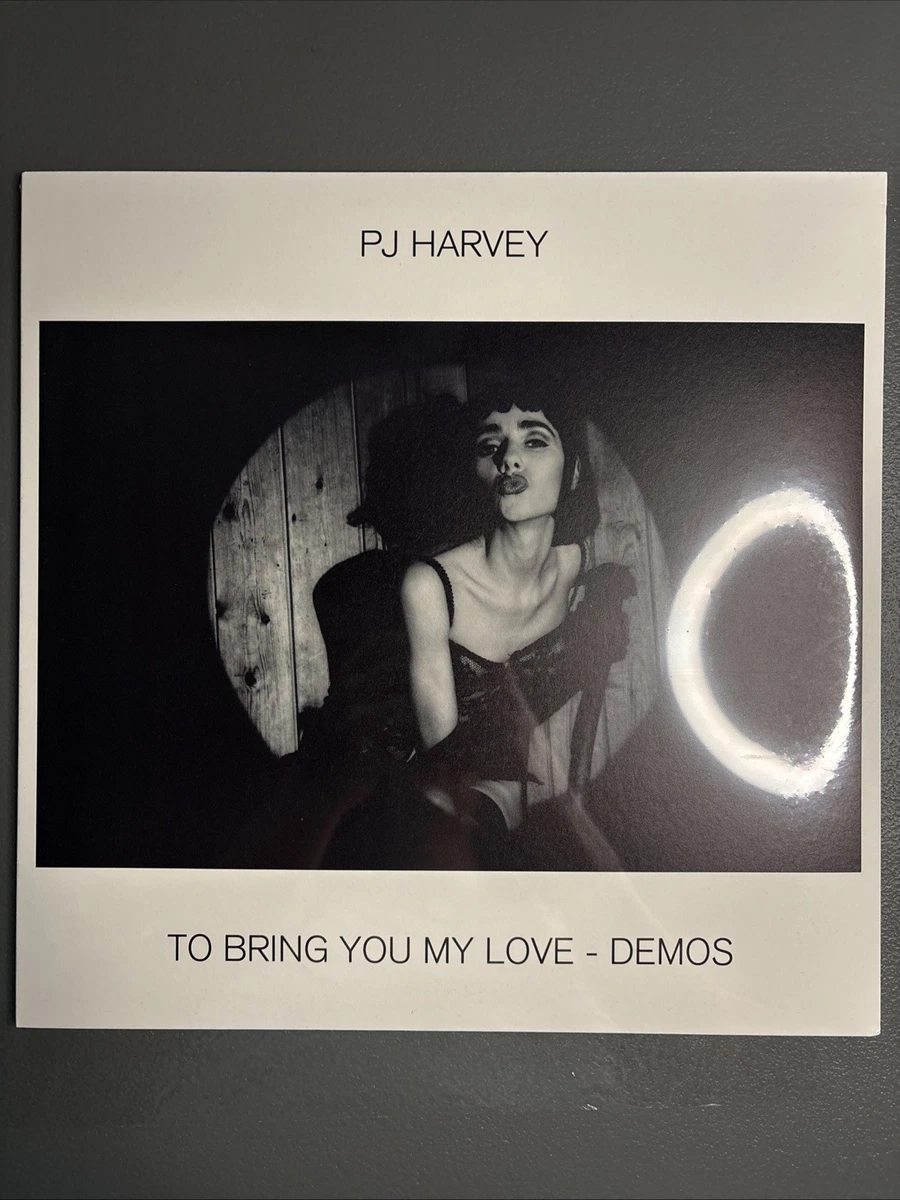 絶版 PJ Harvey 「The Hollow of the Hand」大型本 pj harvey products for sale | eBay