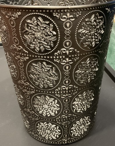 ⚡️OpalHouse by Target Metal Waste Basket Filigree & Embossed - Gray - Picture 2 of 5