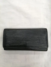 Louis Vuitton Multicre 4 Epi Blk Ca1097 Used