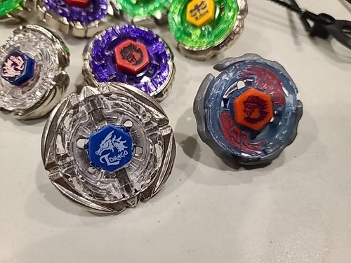 Lot Of Beyblades Mealt Fight, Rip Cords, Launchers - Picture 2 of 16