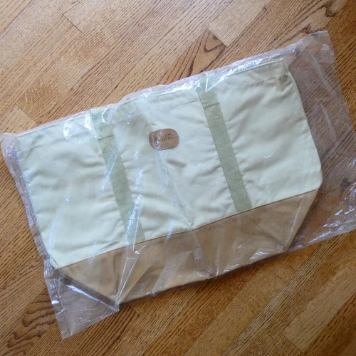 Marshall Fields Large Canvas Two Tone Canvas Boat Tote Bag VTG 16x7x14 BRAND NEW