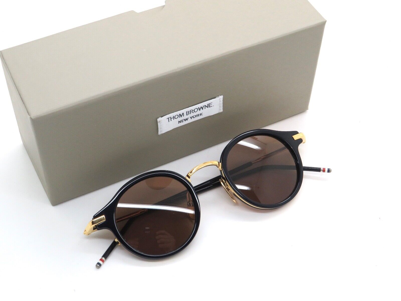 THOM BROWNE TB-807-D-T-NVY-GLD Navy Blue/Gold Authentic 45mm THOM BROWNE TB-807-D-T-NVY-GLD Navy Blue/Gold Authentic 45mm