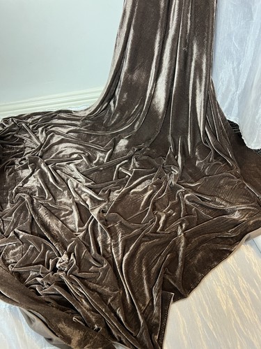 1 METER TAUPE BROWN LUXURY SOFT VELOUR VELVET FABRIC 58" WIDE - Picture 8 of 9