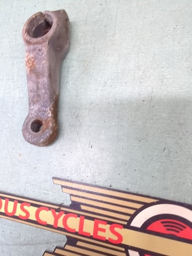 Harley Davidson Shovelhead OEM Adjustable Foot Peg Mounting Bracket Good Splines - Picture 3 of 6