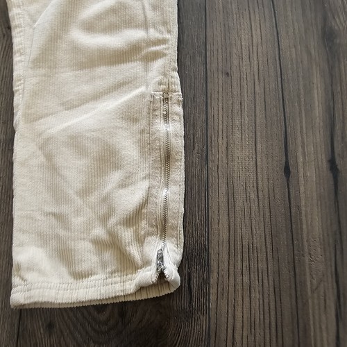 Women's We The Free People Corduroy Cream Pants Zip Leg Size 30 Measures 32" - Picture 4 of 12