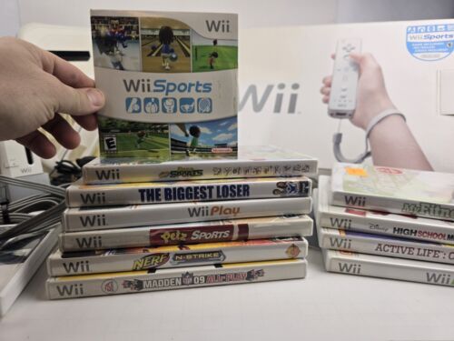 Nintendo Wii Console With Wii Sports Game Bundle Lot System 2 Controllers + Box - Picture 4 of 12
